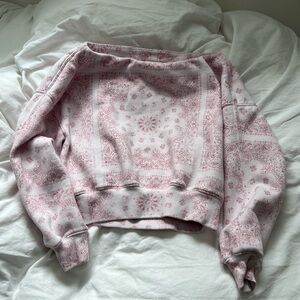 Abercrombie Pink Paisley Pattern Off Shoulder Sweatshirt